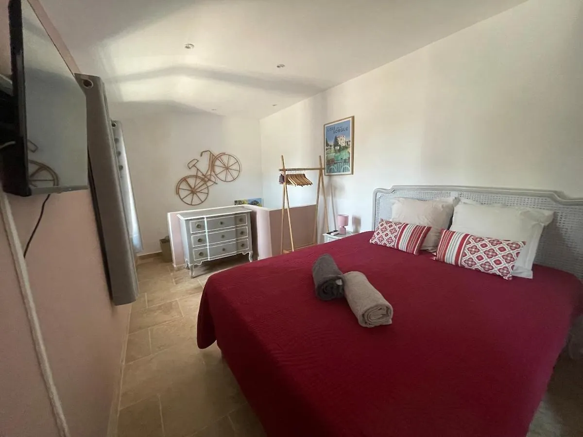 La L Isloise Villa L'Isle-sur-la-Sorgue 0*,